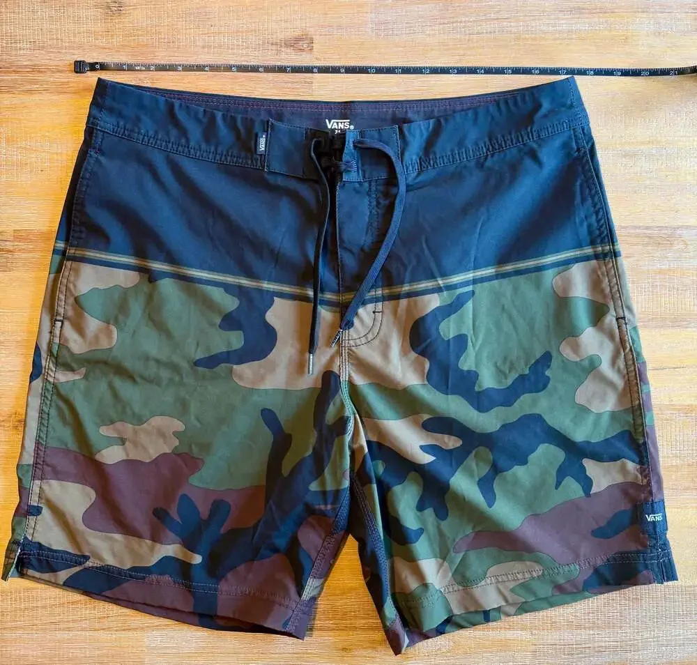 Vans Mens 34 Green Camo Black Boardshorts Swim Trunks Drawstring